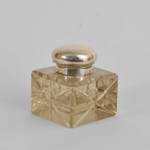 A VICTORIAN SILVERMOUNTED GLASS INKWELL - ADDITIONAL PHOTO 4