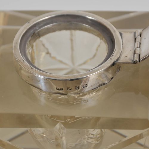 A VICTORIAN SILVERMOUNTED GLASS INKWELL - ADDITIONAL PHOTO 6