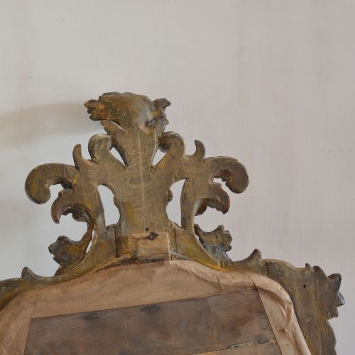 18TH CENTURY ITALIAN GILT ROCOCO MIRROR OF CARTOUCHE FORM - ADDITIONAL PHOTO 7