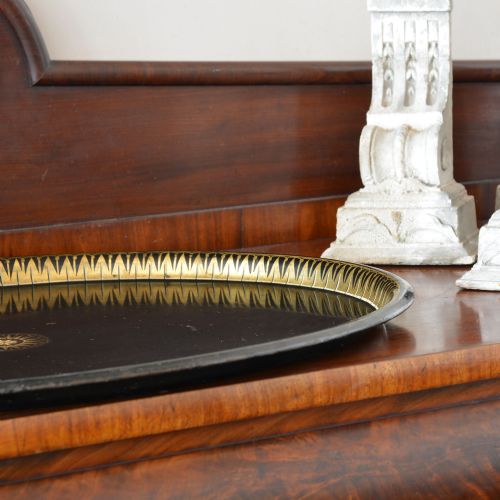 A 19TH CENTURY REGENCY OVAL TOLEWARE TRAY - ADDITIONAL PHOTO 5