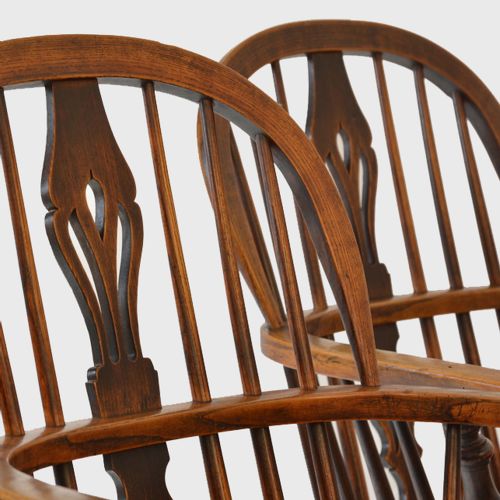 A PAIR OF ASH AND ELM LOWBACK WINDSOR CHAIRS - ADDITIONAL PHOTO 6