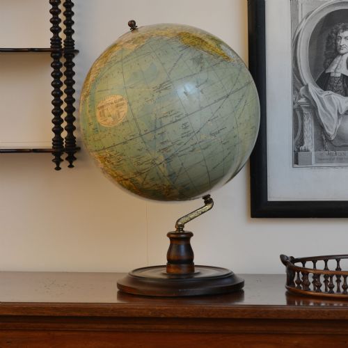 TERRESTRIAL GLOBE BY GEORGE PHILIPS AND SON LTD LONDON - ADDITIONAL PHOTO 1