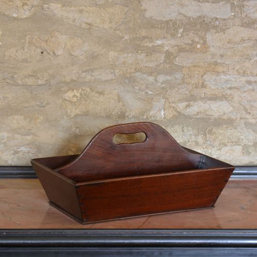 GEORGIAN MAHOGANY CUTLERY TRAY