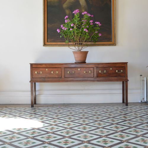GEORGIAN ELM DRESSER BASE - ADDITIONAL PHOTO 1