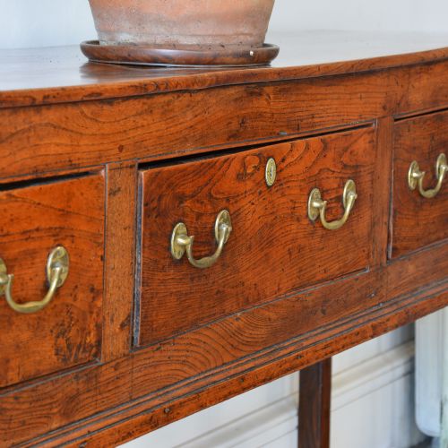 GEORGIAN ELM DRESSER BASE - ADDITIONAL PHOTO 7