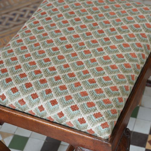 19TH CENTURY CONTINENTAL WALNUT STOOL - ADDITIONAL PHOTO 6