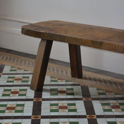19TH CENTURY WELSH OAK PIG BENCH - ADDITIONAL PHOTO 1
