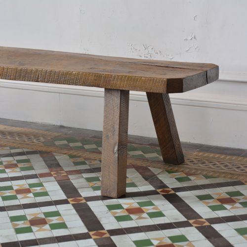 19TH CENTURY WELSH OAK PIG BENCH - ADDITIONAL PHOTO 2
