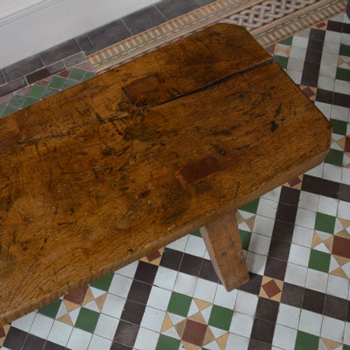 19TH CENTURY WELSH OAK PIG BENCH - ADDITIONAL PHOTO 6
