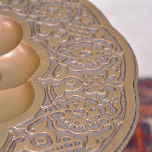 ANGLO INDIAN HOSHIARPUR TRAY TOP TABLE - ADDITIONAL PHOTO 2