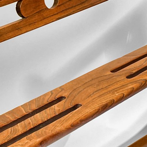 GEORGIAN FOLK ART CHILDS ELM BENCH - ADDITIONAL PHOTO 3