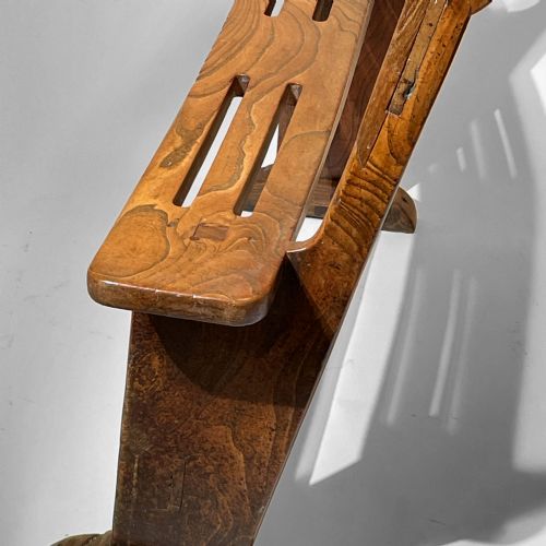 GEORGIAN FOLK ART CHILDS ELM BENCH - ADDITIONAL PHOTO 6