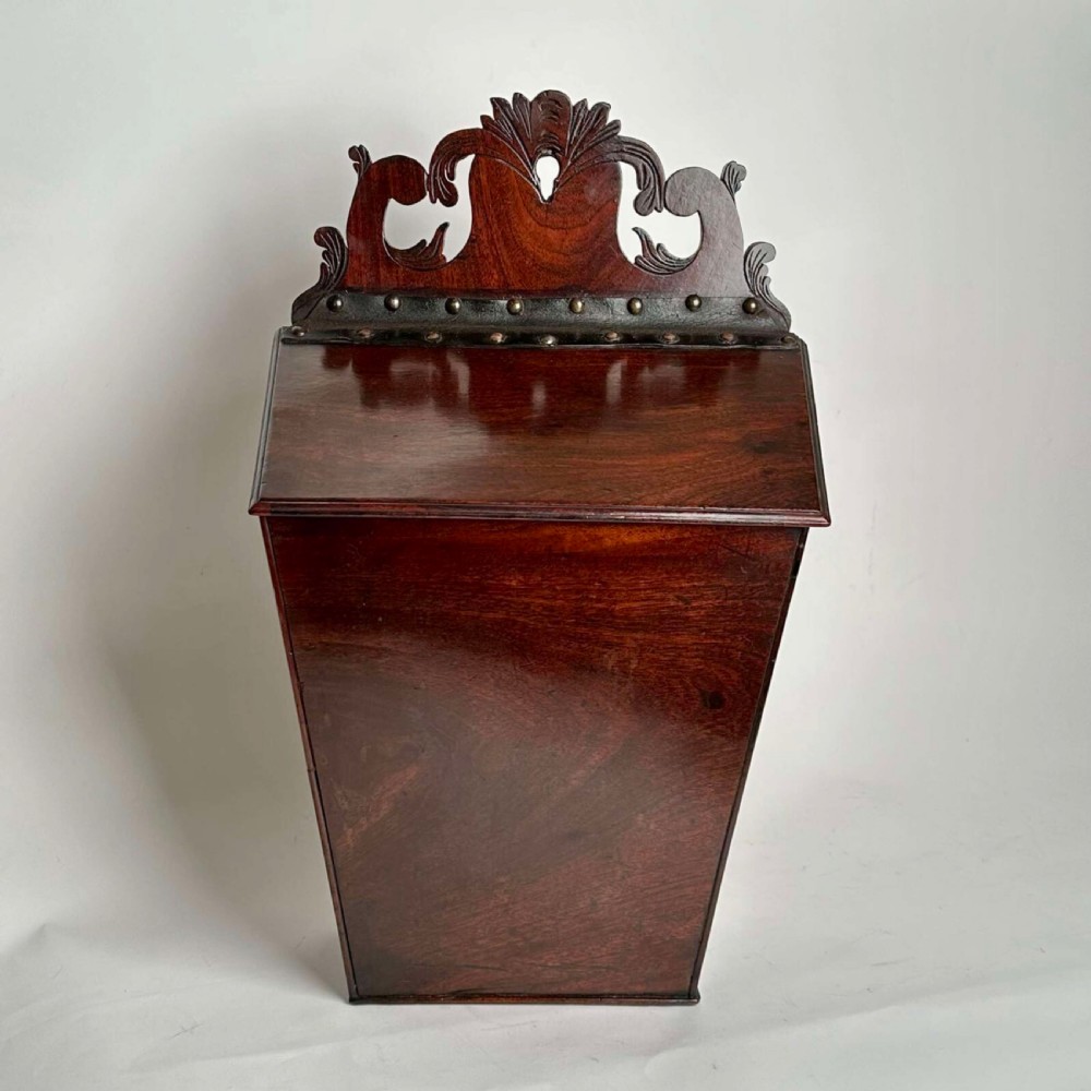 Georgian mahogany cutlery box