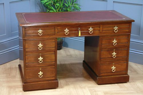 Antique Late Victorian Edwardian Mahogany 9 Drawer Twin Pedestal Writing Desk
