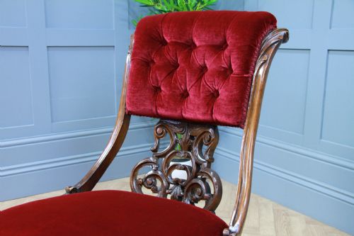 ANTIQUE VICTORIAN CARVED FRETWORK VELVET BUTTONED BACK WALNUT NURSING CHAIR 1860 - ADDITIONAL PHOTO 11