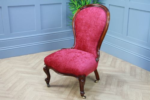 ANTIQUE VICTORIAN BALLOON BACK MAHOGANY UPHOLSTERED NURSING CHAIR FULLY RESTORED - ADDITIONAL PHOTO 8