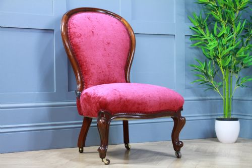 ANTIQUE VICTORIAN BALLOON BACK MAHOGANY UPHOLSTERED NURSING CHAIR FULLY RESTORED - ADDITIONAL PHOTO 9