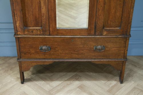 fig 1. Original Antique Edwardian Art Nouveau Solid Meduim Oak Small Single Wardrobe