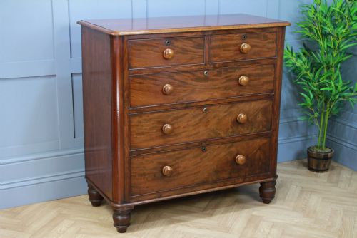 Antique Original Early Victorian Rounded Corner Mahogany Chest of 5 Drawers 1860