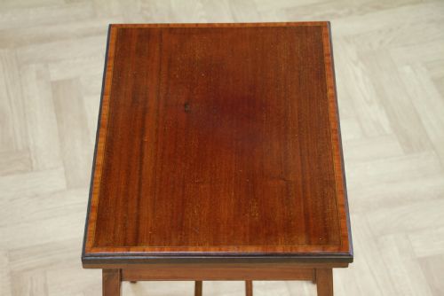 fig 3. Antique Edwardian Mahogany Fold Over Card Games Small Occasional Hall Lamp Table