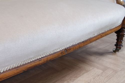 ANTIQUE VICTORIAN WALNUT CARVED 2 PIECE SALON SUITE SOFA CHAIR UPHOLSTERED C1870 - ADDITIONAL PHOTO 16