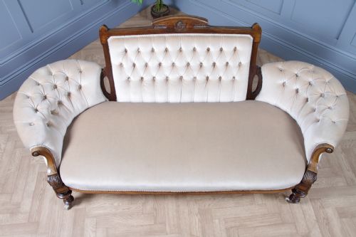 ANTIQUE VICTORIAN WALNUT CARVED 2 PIECE SALON SUITE SOFA CHAIR UPHOLSTERED C1870 - ADDITIONAL PHOTO 4
