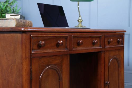 fig 4. Antique Victorian Curved Front Mahogany 3 Drawer Twin Pedestal Writing Desk 1870