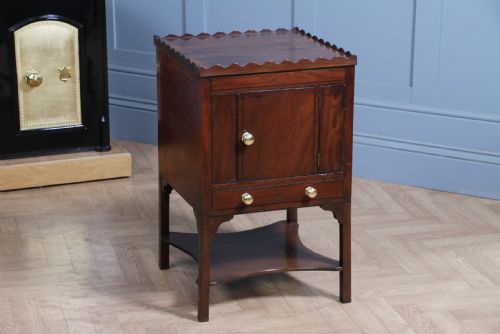 Antique Georgian Flame Grain Mahogany & Ebony Inlaid Tray Top Bedside Cupboard Lamp Side Table