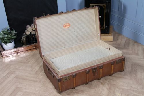 fig 3. Antique 1920's Canvas & Wood Suitcase Steamer Trunk Vintage Luggage