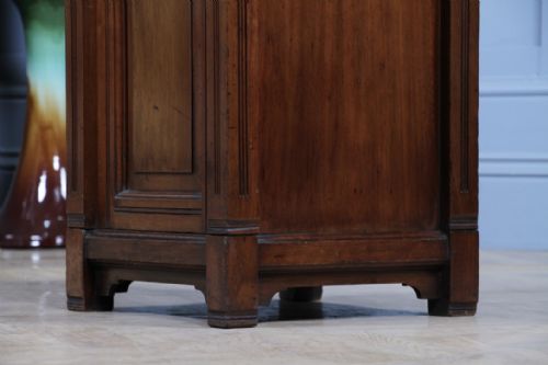 VICTORIAN M WOODBURN WALNUT AESTHETIC MOVEMENT BEDSIDE CUPBOARD LAMP SIDE TABLE - ADDITIONAL PHOTO 10