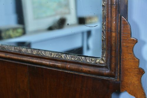 ANTIQUE GEORGIAN GEORGE III WALNUT HANGING WALL MIRROR WITH ORIGINAL GLASS C1760 - ADDITIONAL PHOTO 6