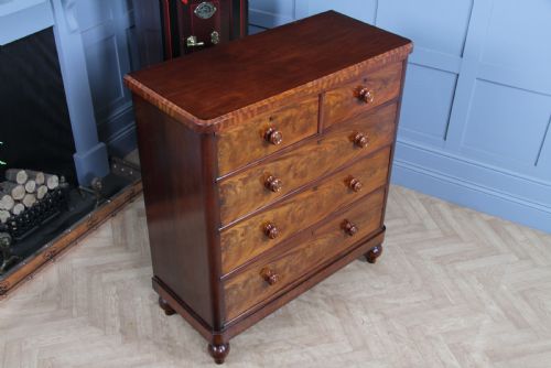 fig 2. Outstanding Original Antique Victorian Flame Grain Mahogany Chest of 5 Drawers on Turned Legs