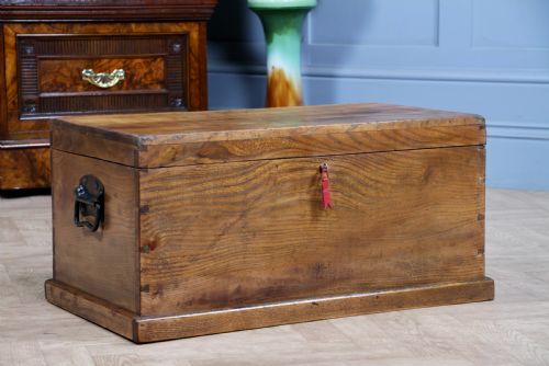 ANTIQUE SOLID ELM CARPENTER'S JOINER'S CABINET MAKER'S TOOLBOX LOCKING C1900 - ADDITIONAL PHOTO 2