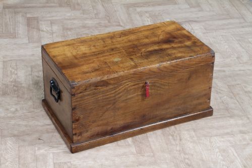 ANTIQUE SOLID ELM CARPENTER'S JOINER'S CABINET MAKER'S TOOLBOX LOCKING C1900 - ADDITIONAL PHOTO 18