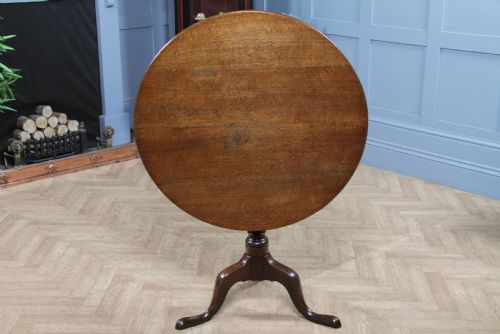 fig 4. Original Antique Solid Oak Georgian Flip / Tilt Top Tripod Breakfast Table C1830