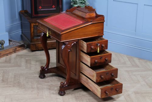fig 3. Original Antique Victorian Mahogany 4 Drawer Davenport Desk Restored Lockable With Keys C1870