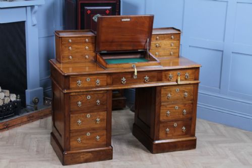 OUTSTANDING ANTIQUE VICTORIAN SOLID WALNUT MAPLE CO DICKENS 15 DRAWER WRITING DESK WITH KEYS RESTORED C1890 - ADDITIONAL PHOTO 9