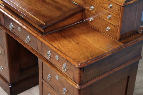 OUTSTANDING ANTIQUE VICTORIAN SOLID WALNUT MAPLE CO DICKENS 15 DRAWER WRITING DESK WITH KEYS RESTORED C1890 - ADDITIONAL PHOTO 18