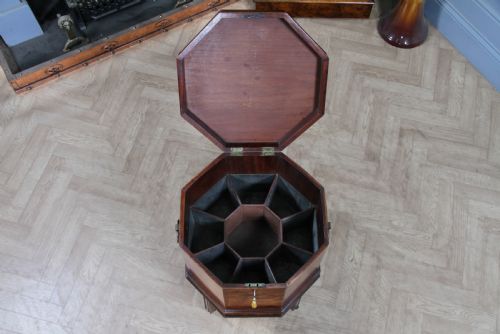 fig 2. Antique Georgian George III Mahogany Cellarette Wine Cooler Side Table C1790