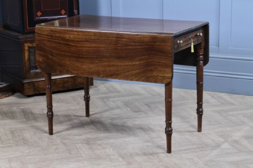ANTIQUE GEORGIAN MAHOGANY PEMBROKE DROP LEAF TABLE FITTED SILVER DRAWER WITH KEY - ADDITIONAL PHOTO 16