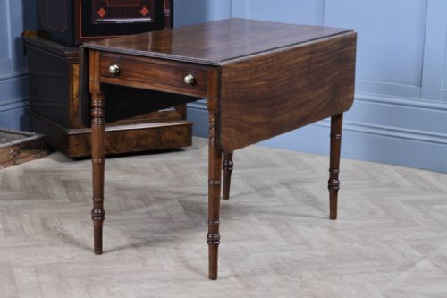 ANTIQUE GEORGIAN MAHOGANY PEMBROKE DROP LEAF TABLE FITTED SILVER DRAWER WITH KEY - ADDITIONAL PHOTO 17