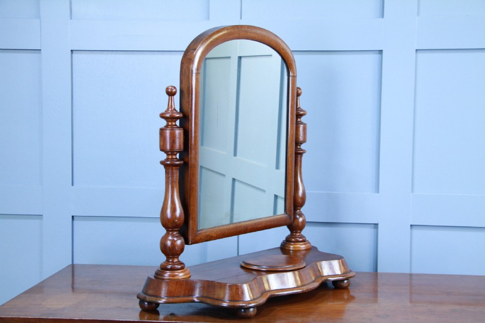 Antique Late Victorian Turned Mahogany Dressing Table Toilet Swing Mirror C1880 View III