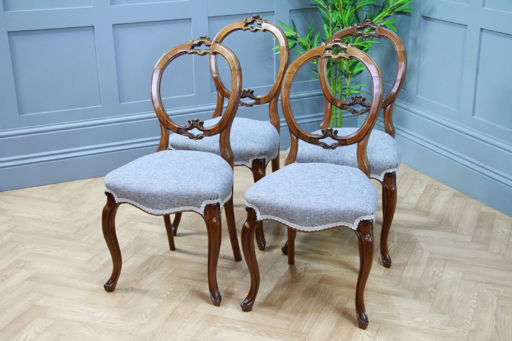 Set of 4 Antique Victorian Walnut Balloon Back Dining Chairs Cabriole Legs Original View II