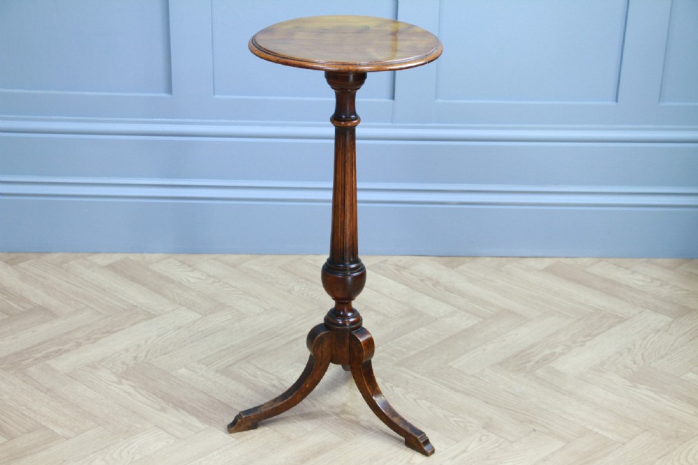 Original Antique Victorian Solid Walnut Round Wine Lamp Side Table Occasional View IV