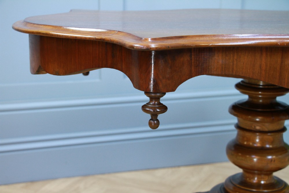 Antique Edwardian French Walnut Pedestal Occasional Breakfast Loo Table C1900 View IV