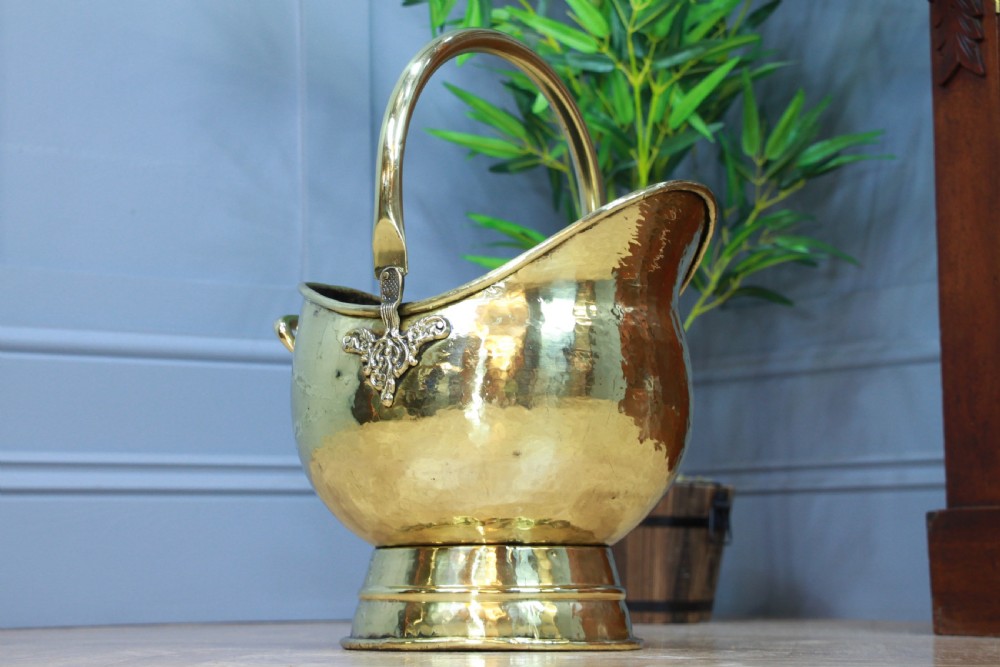 Antique Edwardian Solid Brass Helmet Coal Bucket Fireside Scuttle Kindling Log View II