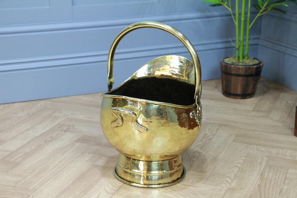 Antique Edwardian Solid Brass Helmet Coal Bucket Fireside Scuttle Kindling Log View VI