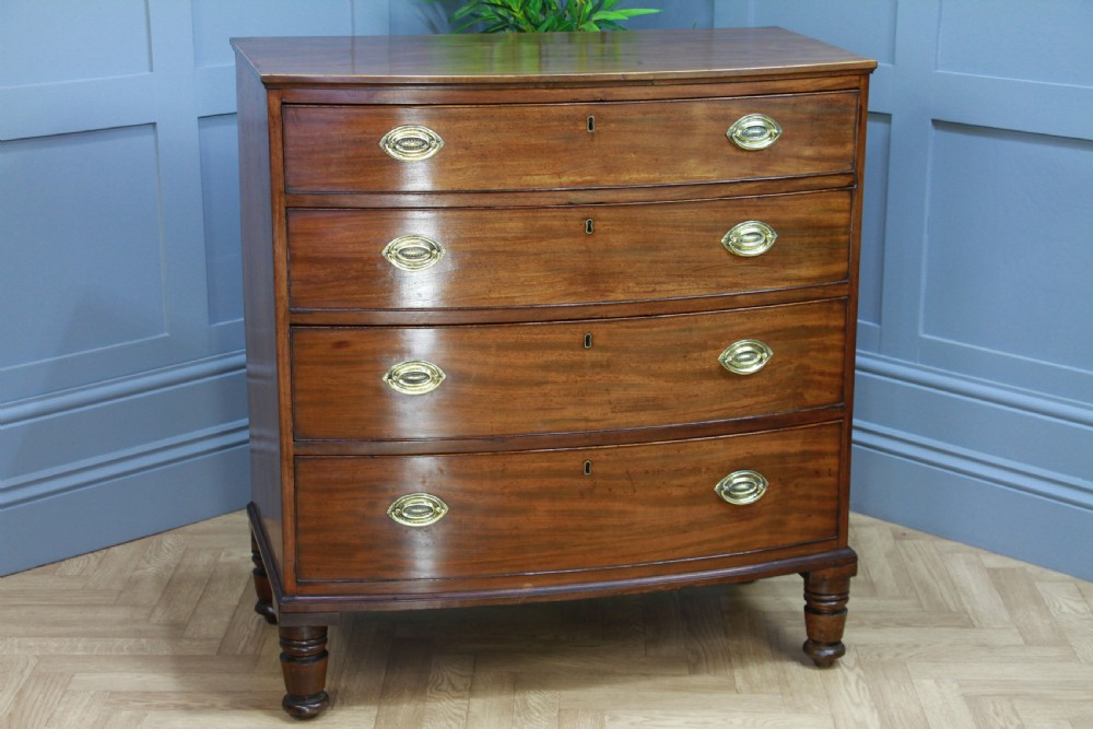 Antique Original Georgian Small Bow Front Mahogany Chest of 4 Drawers C1820 View X