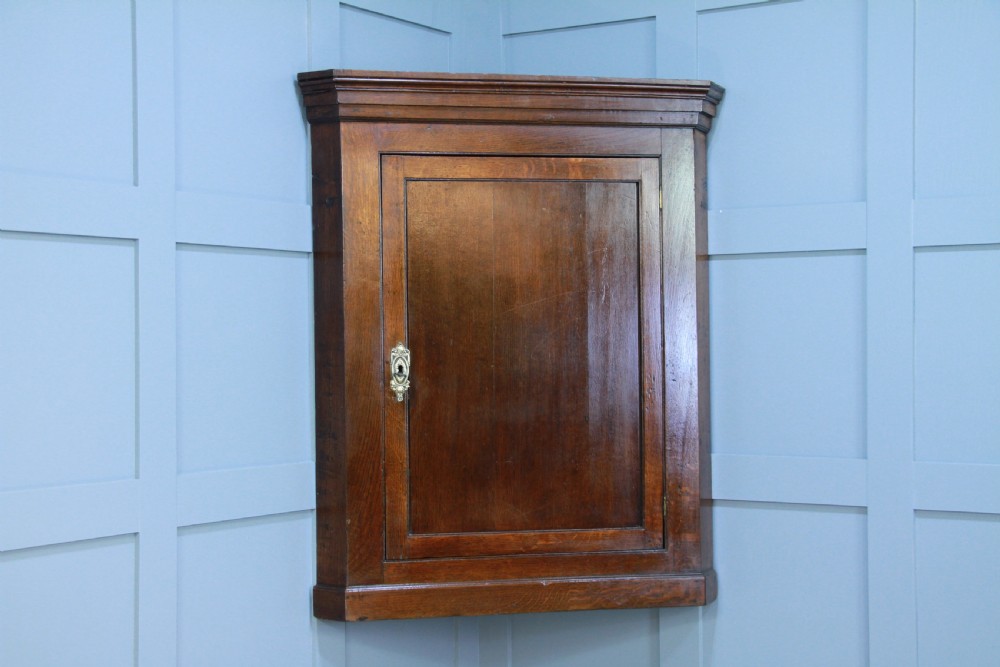 Antique Georgian Oak Large Corner Wall Hanging Cupboard Cabinet Drinks C1830 View II