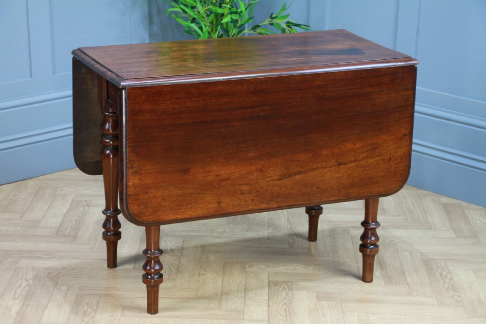 Original Antique Victorian Solid Mahogany 4 Seater Drop Leaf Dining Table C1880